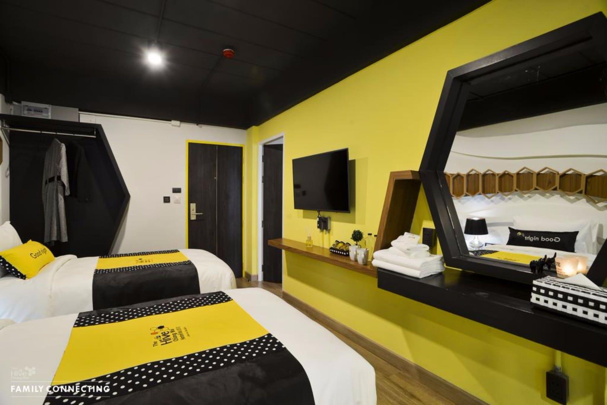 The Hive Chiang Mai Hotel Bagian luar foto