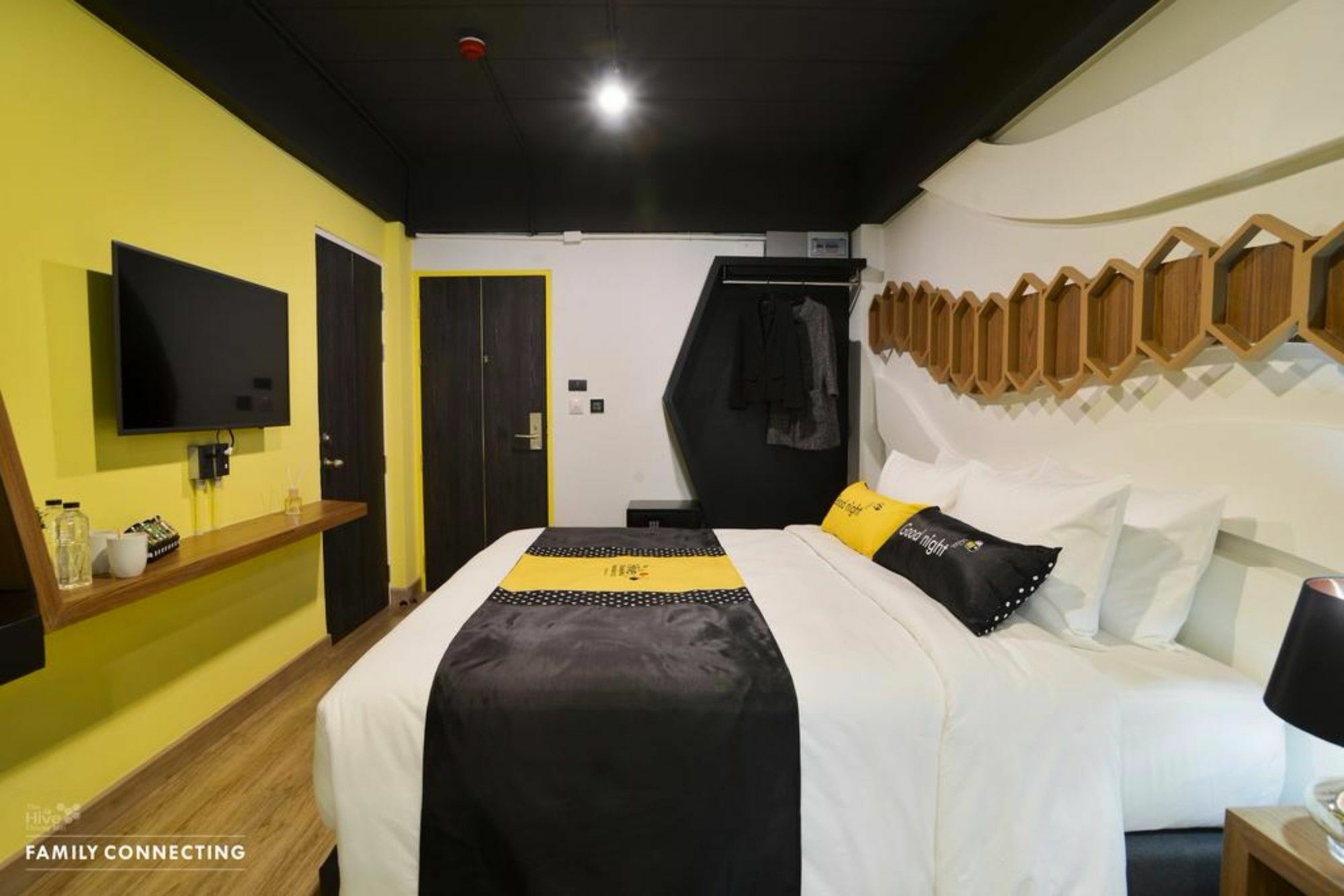 The Hive Chiang Mai Hotel Bagian luar foto